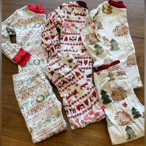 3T Burt’s Bees Christmas pajama bundle